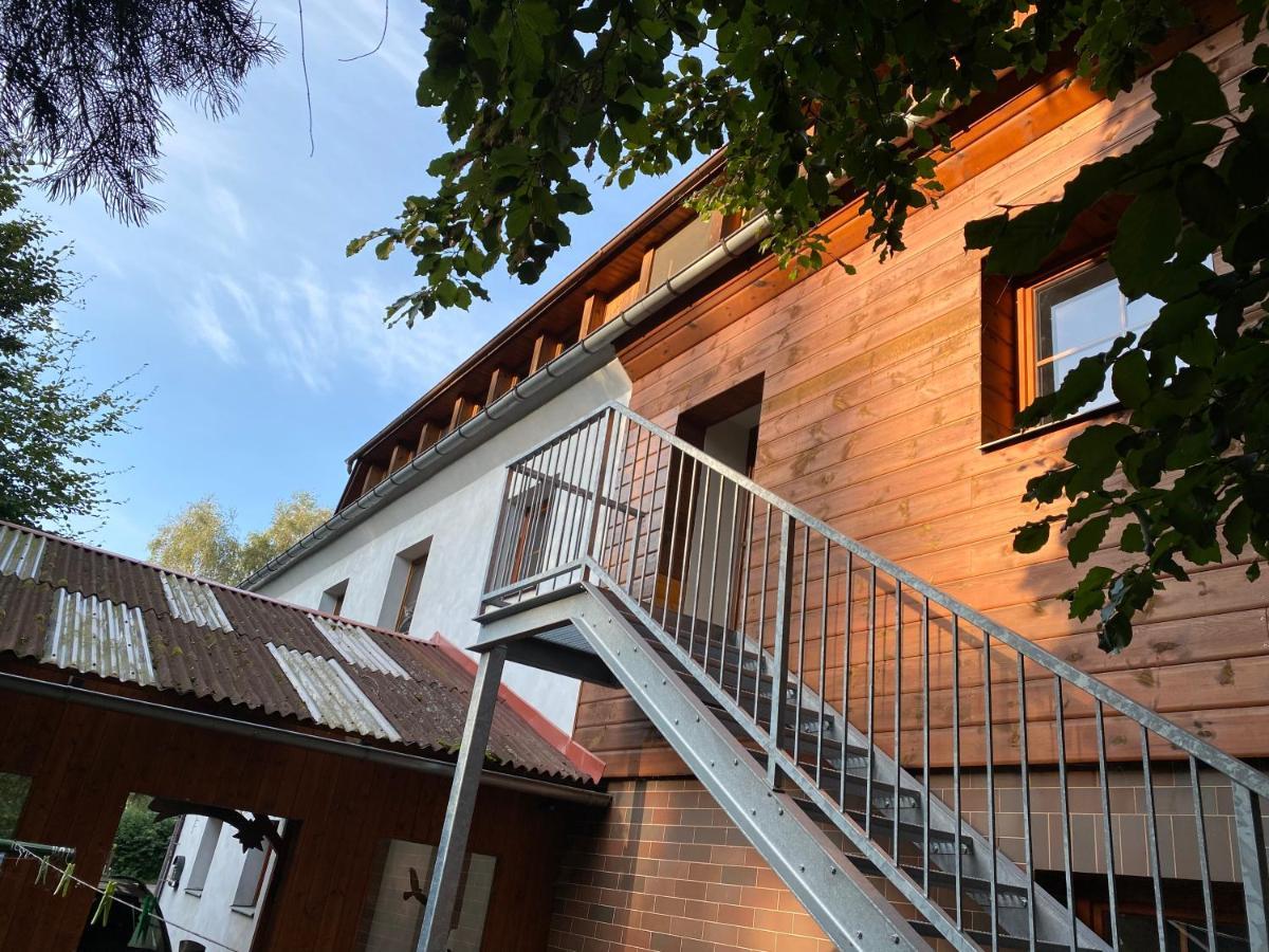 Dolni Vitkov Apartment